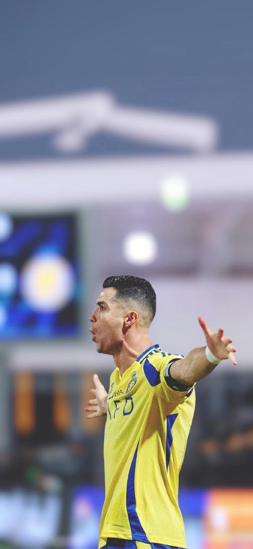 意大利vs挪威：雷特吉PK哈兰德；洛卡特利、弗拉泰西首发