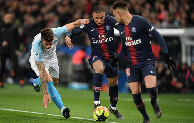 恭喜邵佳一！国足喜添一位新门神，一己之力征服一群外国主力球员